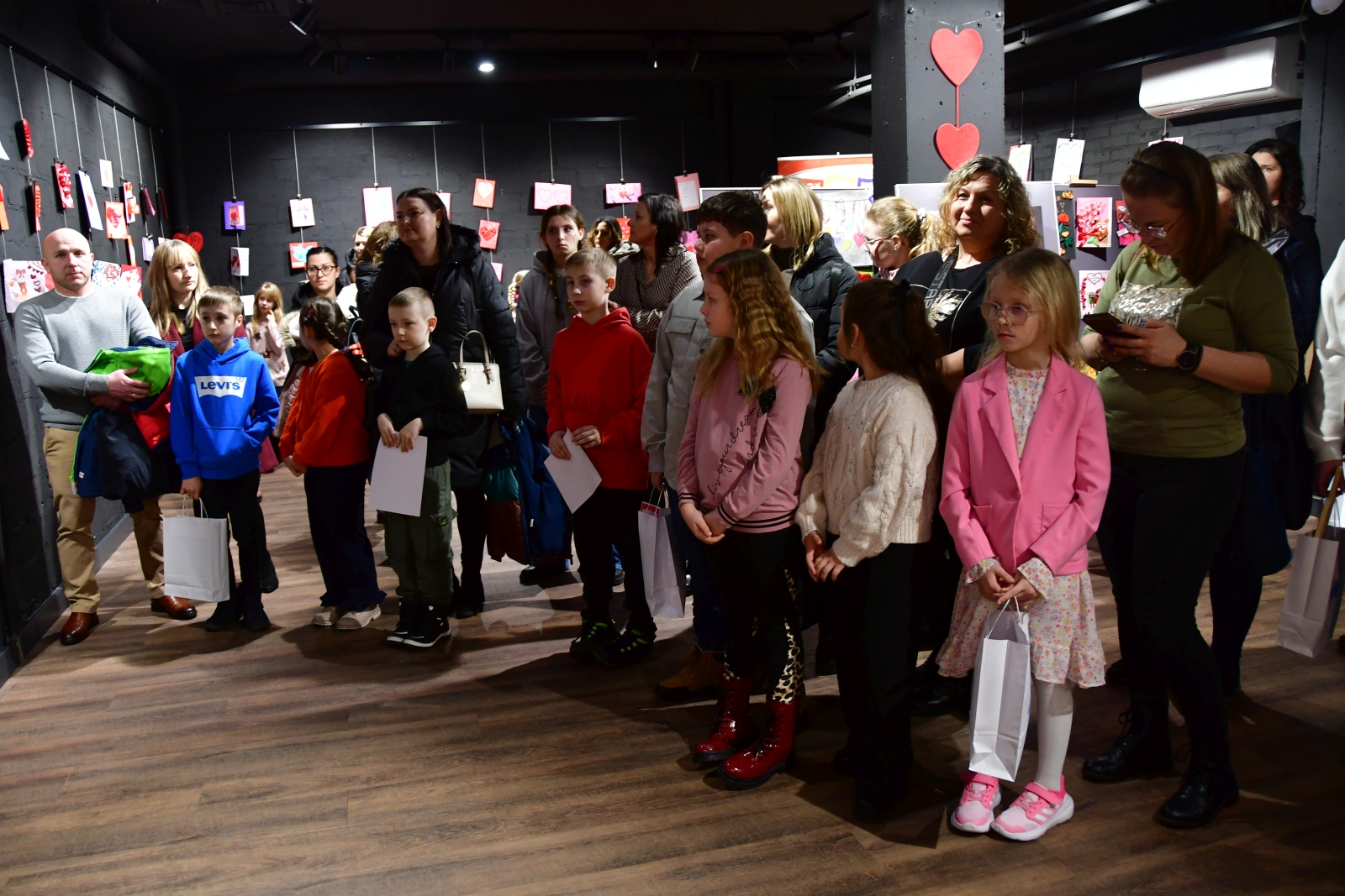 Obraz przedstawiający MDK Lubaczów: Wybrano najpiękniejsze Kartki Walentynkowe 