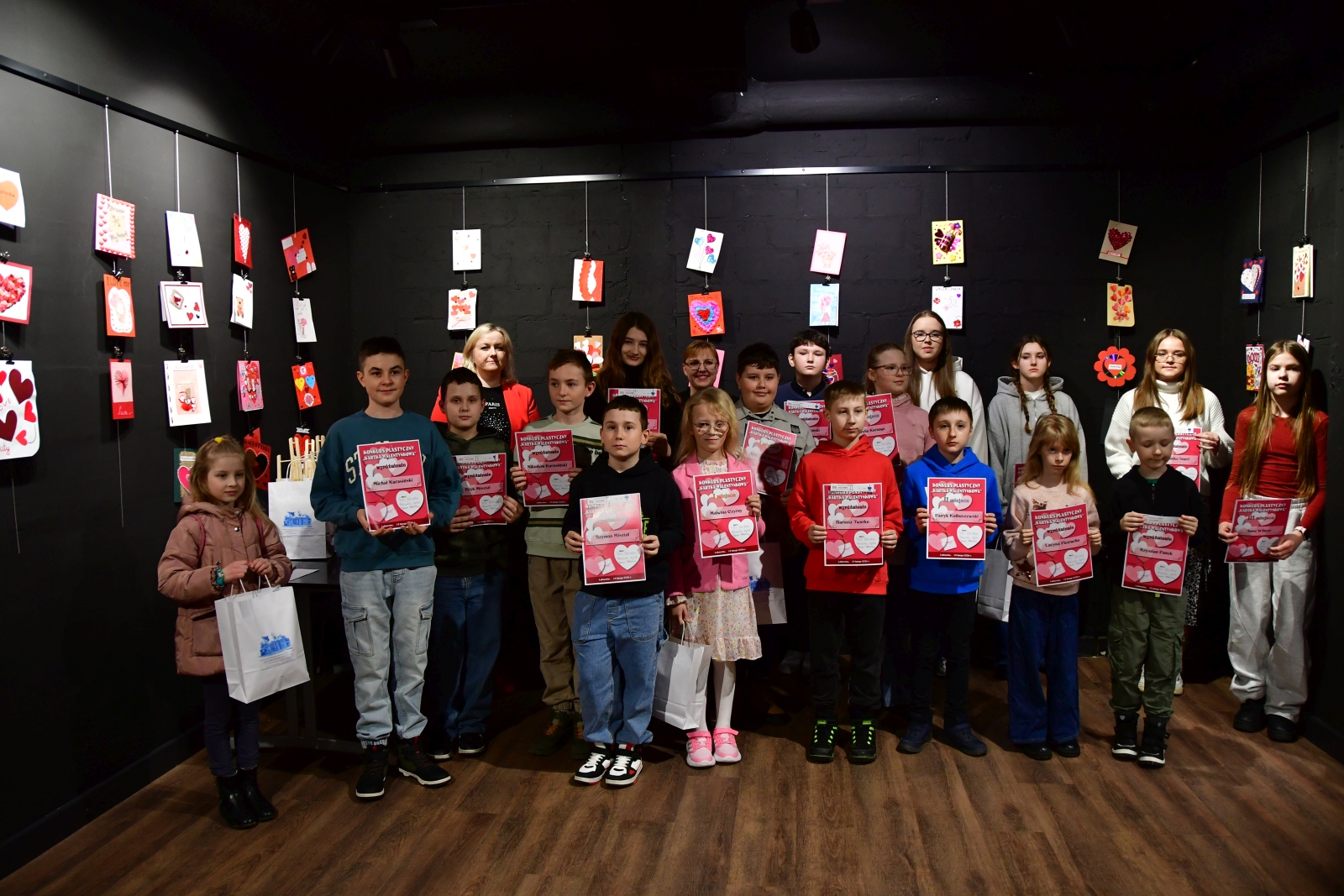 Obraz przedstawiający MDK Lubaczów: Wybrano najpiękniejsze Kartki Walentynkowe 