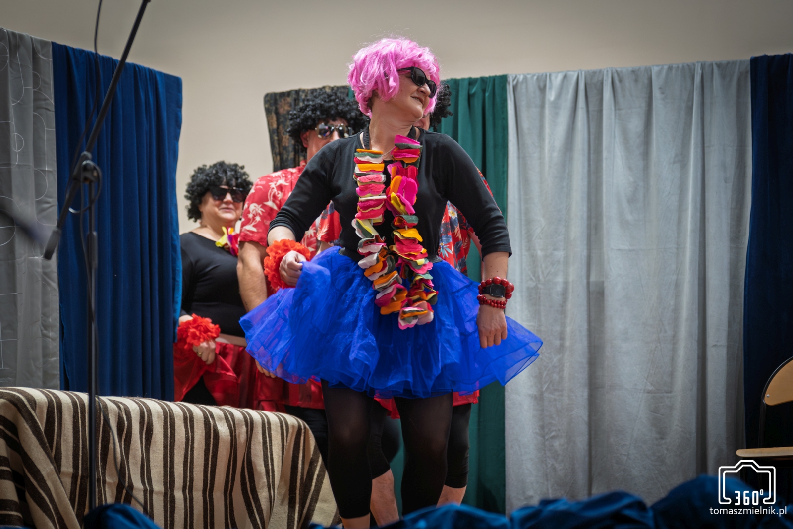 Obraz przedstawiający Karnawałowy występ „Niespodzianki” w Krowicy Samej [ZDJĘCIA]