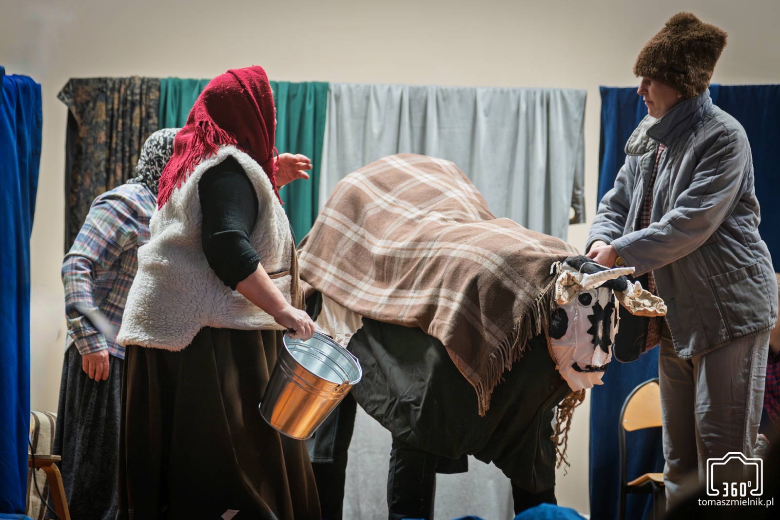 Obraz przedstawiający Karnawałowy występ „Niespodzianki” w Krowicy Samej [ZDJĘCIA]