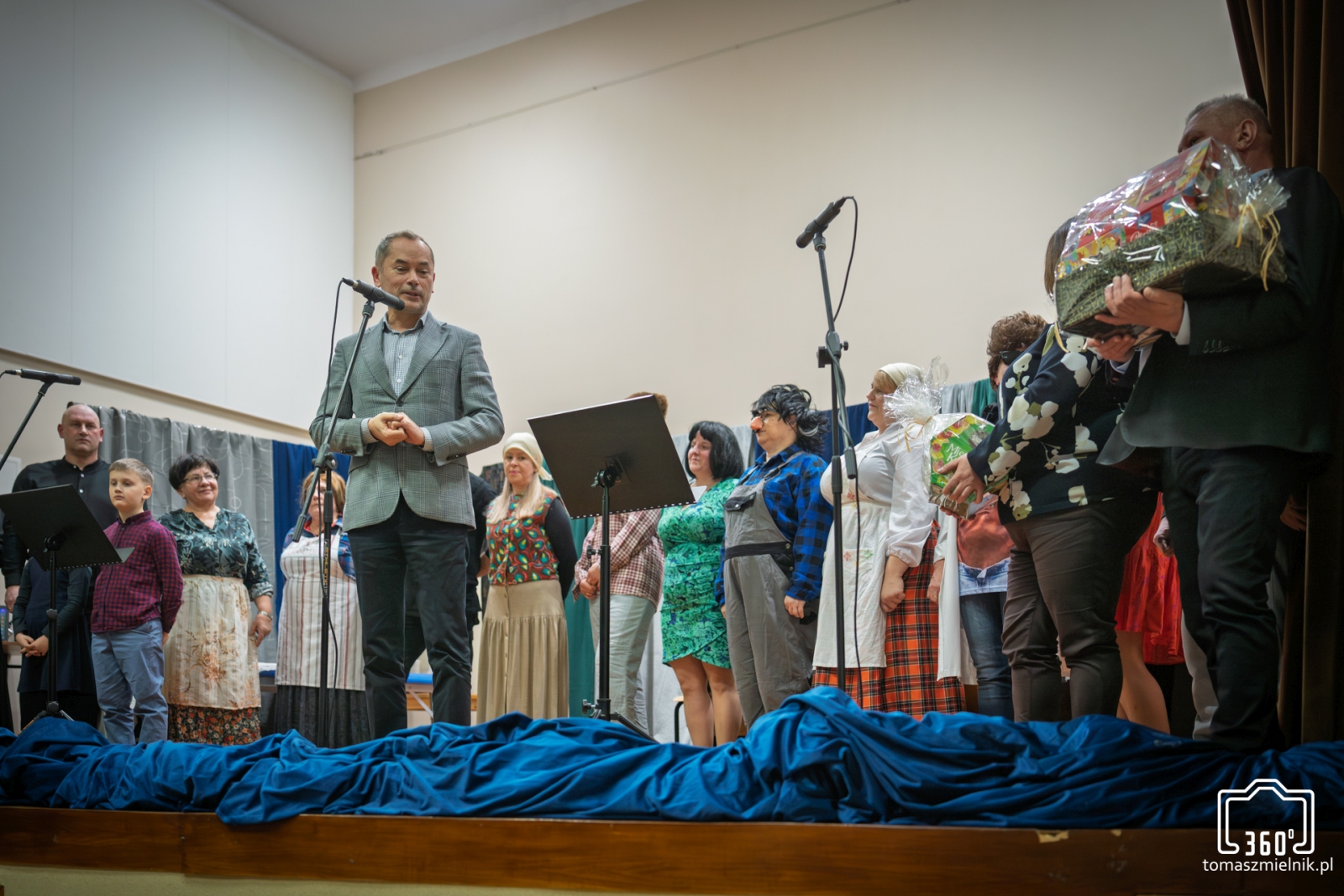 Obraz przedstawiający Karnawałowy występ „Niespodzianki” w Krowicy Samej [ZDJĘCIA]