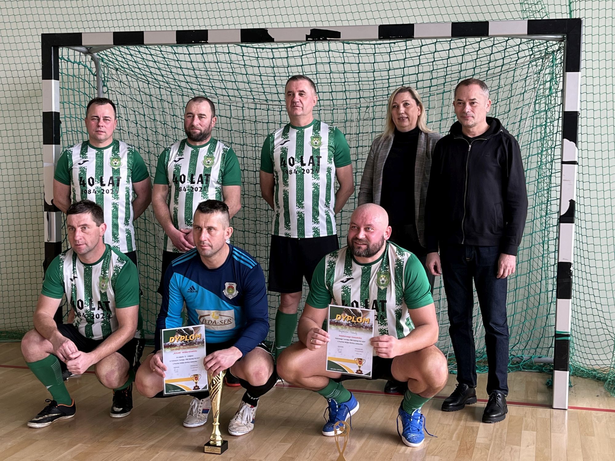 Obraz przedstawiający Huragan Basznia Dolna triumfuje w turnieju Old Boyów o Puchar Wójta Gminy Lubaczów