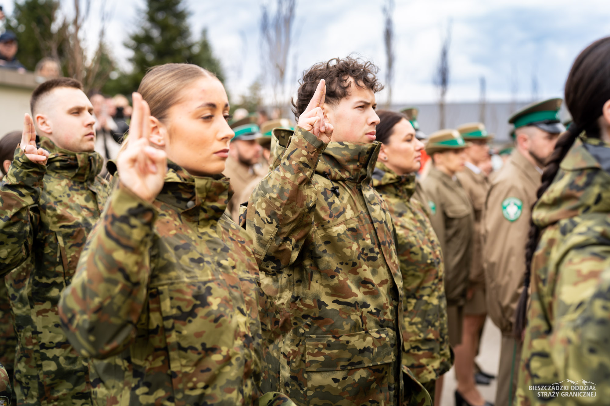 Obraz przedstawiający Nowi funkcjonariusze w szeregach Straży Granicznej [ZDJĘCIA]