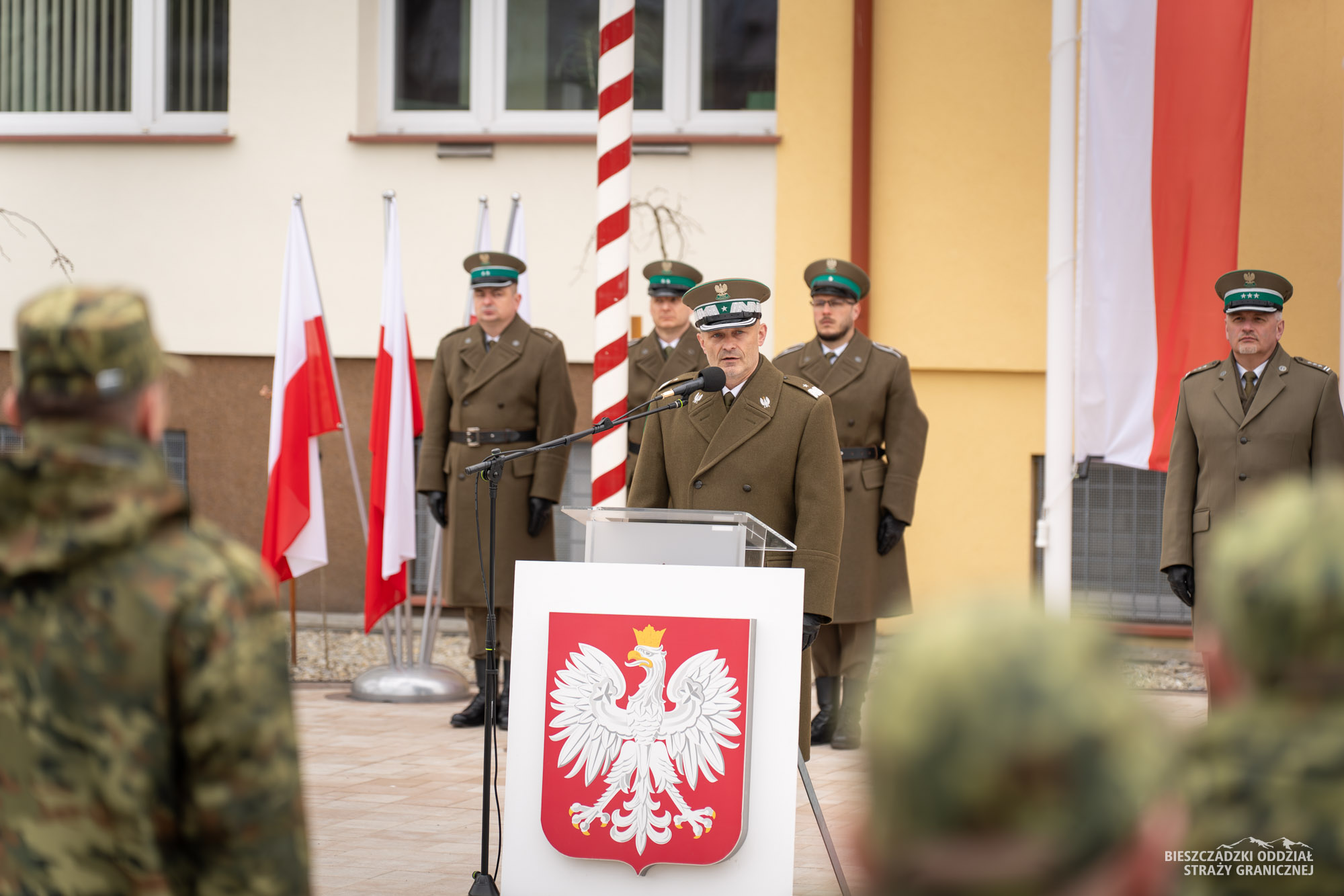 Obraz przedstawiający Nowi funkcjonariusze w szeregach Straży Granicznej [ZDJĘCIA]