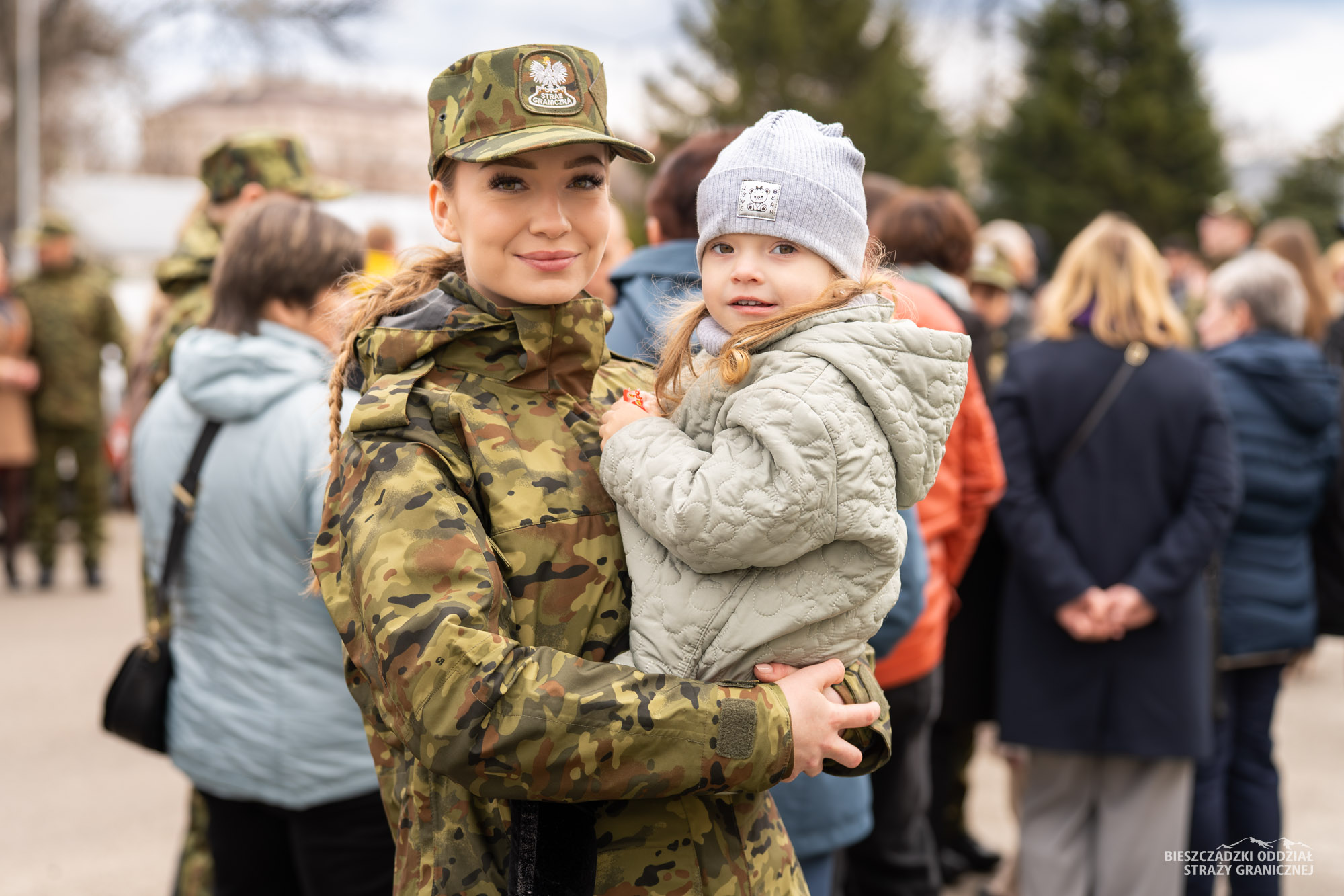 Obraz przedstawiający Nowi funkcjonariusze w szeregach Straży Granicznej [ZDJĘCIA]