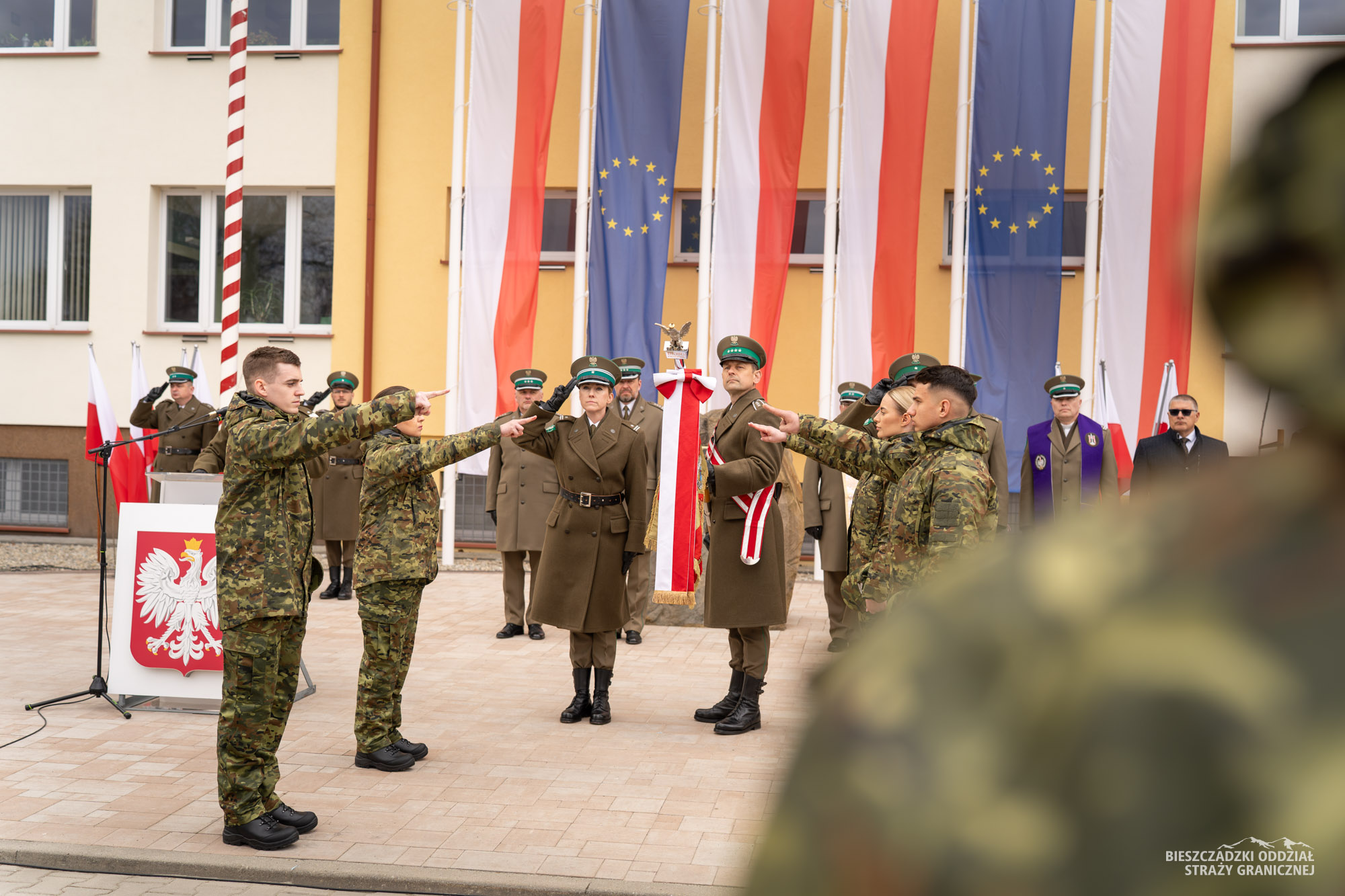 Obraz przedstawiający Nowi funkcjonariusze w szeregach Straży Granicznej [ZDJĘCIA]