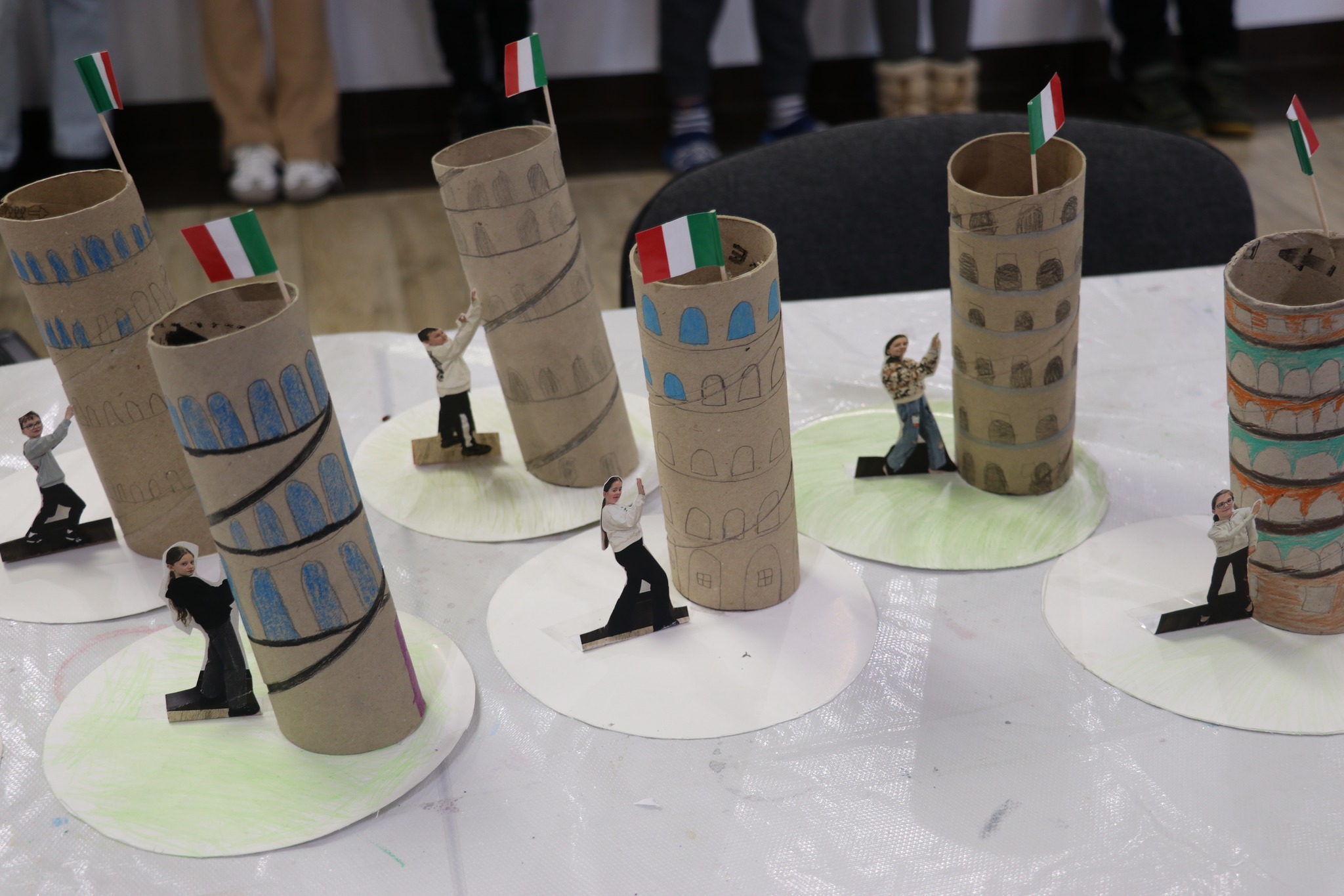 Obraz przedstawiający Ferie, które pachniały światem – międzynarodowa przygoda w MGOK w Oleszycach