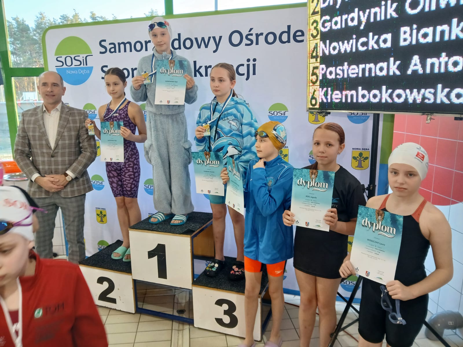 Obraz przedstawiający Świetny występ pływaków KP Rekin w Nowej Dębie