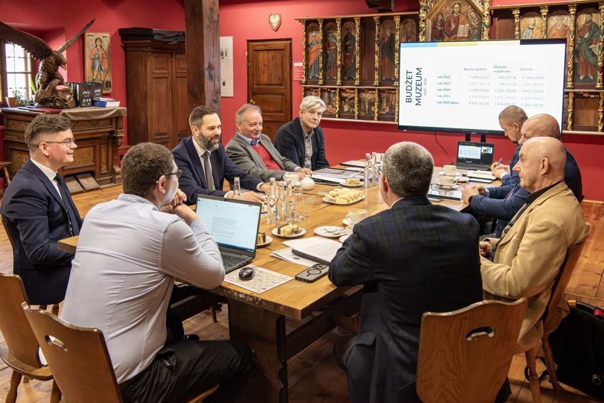 Obraz przedstawiający Rada Muzeum Kresów w Lubaczowie podsumowała rok i zakończyła kadencję