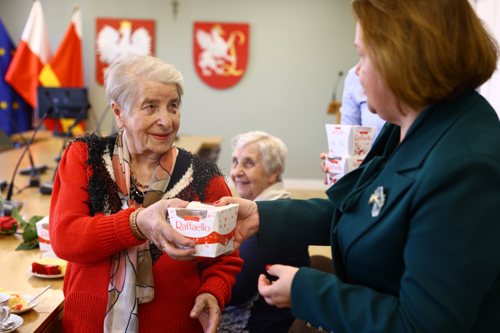 Obraz przedstawiający Wyjątkowe spotkanie z okazji Dnia Kobiet w Starostwie Powiatowym w Lubaczowie