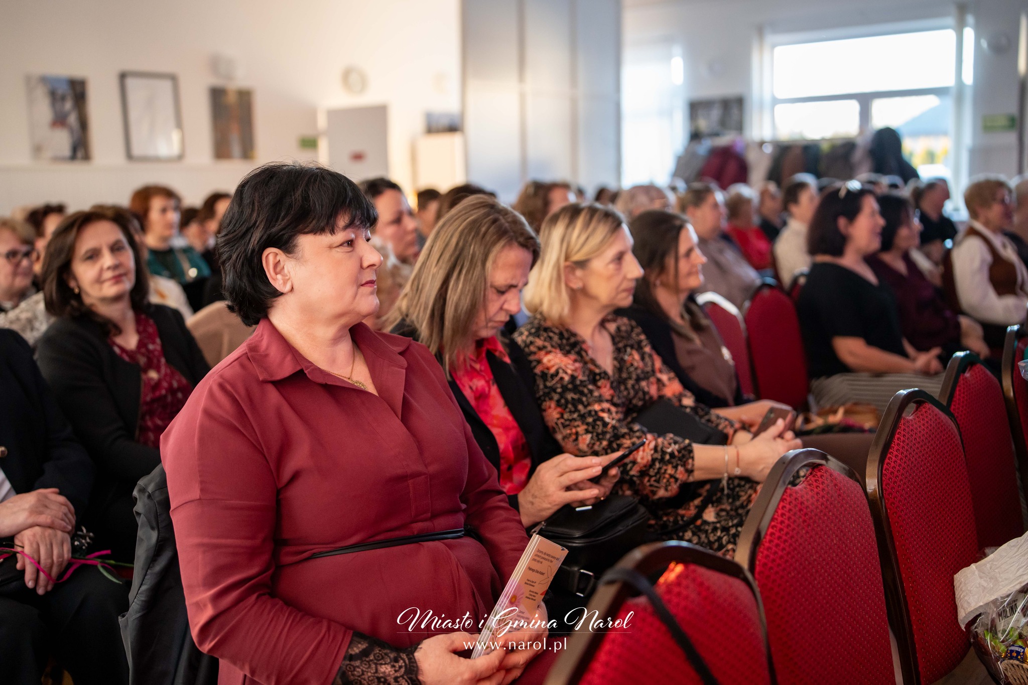 Obraz przedstawiający Wyjątkowe spotkanie z okazji Dnia Kobiet w Narolu [ZDJĘCIA]