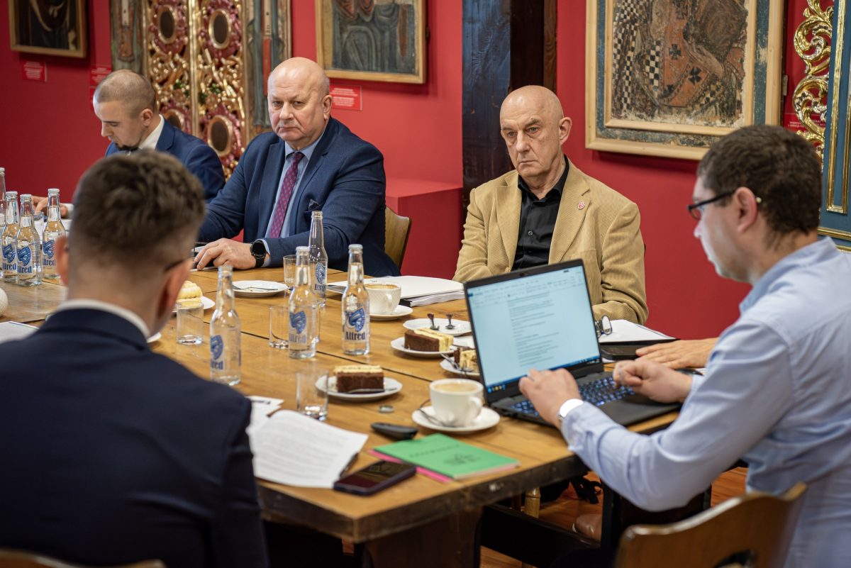 Obraz przedstawiający Rada Muzeum Kresów w Lubaczowie podsumowała rok i zakończyła kadencję