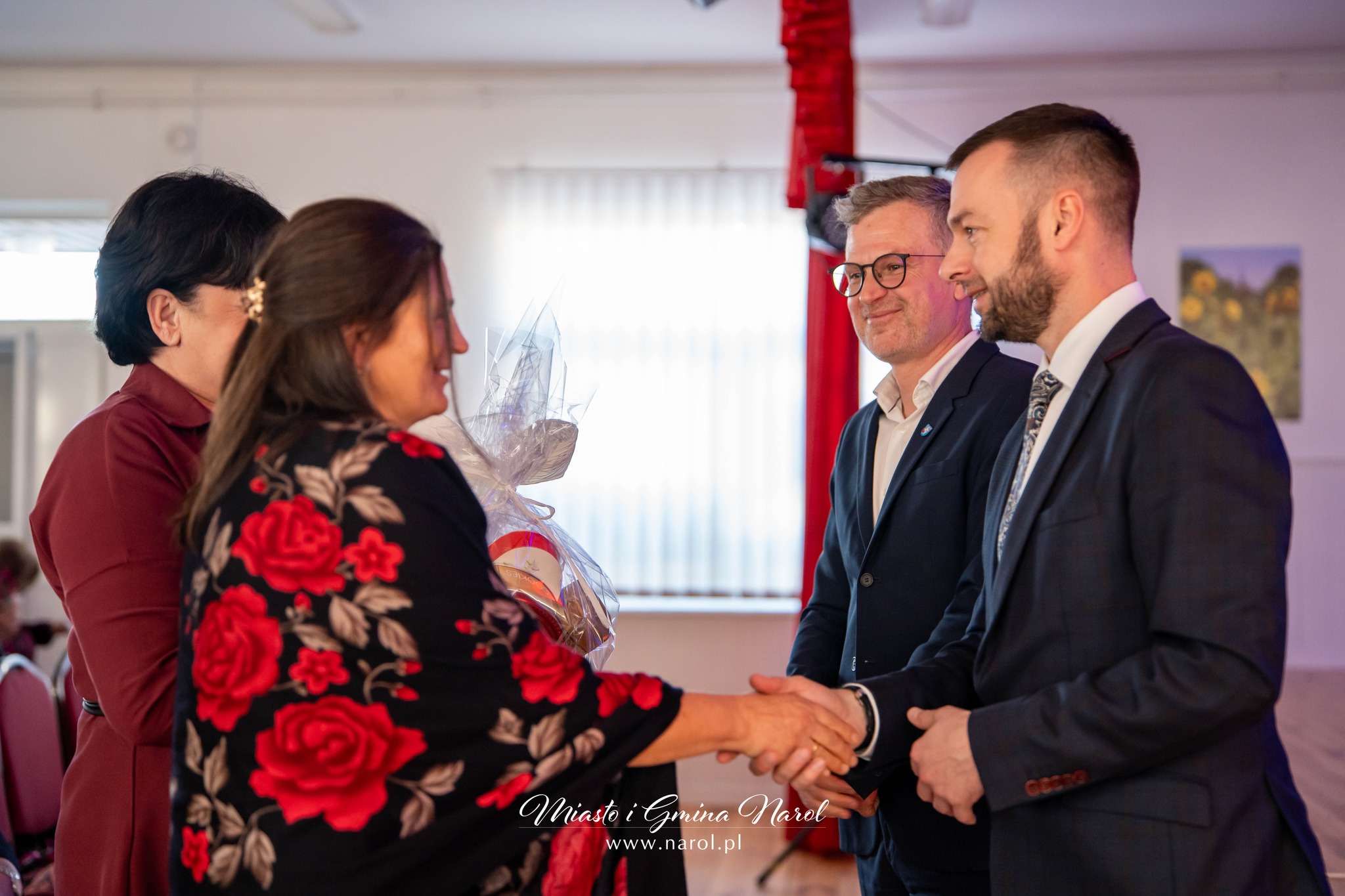 Obraz przedstawiający Wyjątkowe spotkanie z okazji Dnia Kobiet w Narolu [ZDJĘCIA]