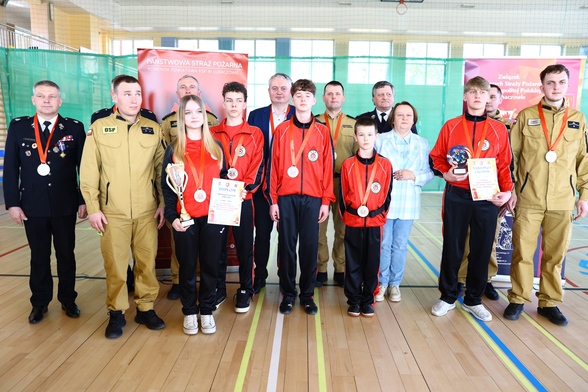 Obraz przedstawiający Młodzi strażacy rywalizowali w Lubaczowie. Za nami zawody sportowo-pożarnicze