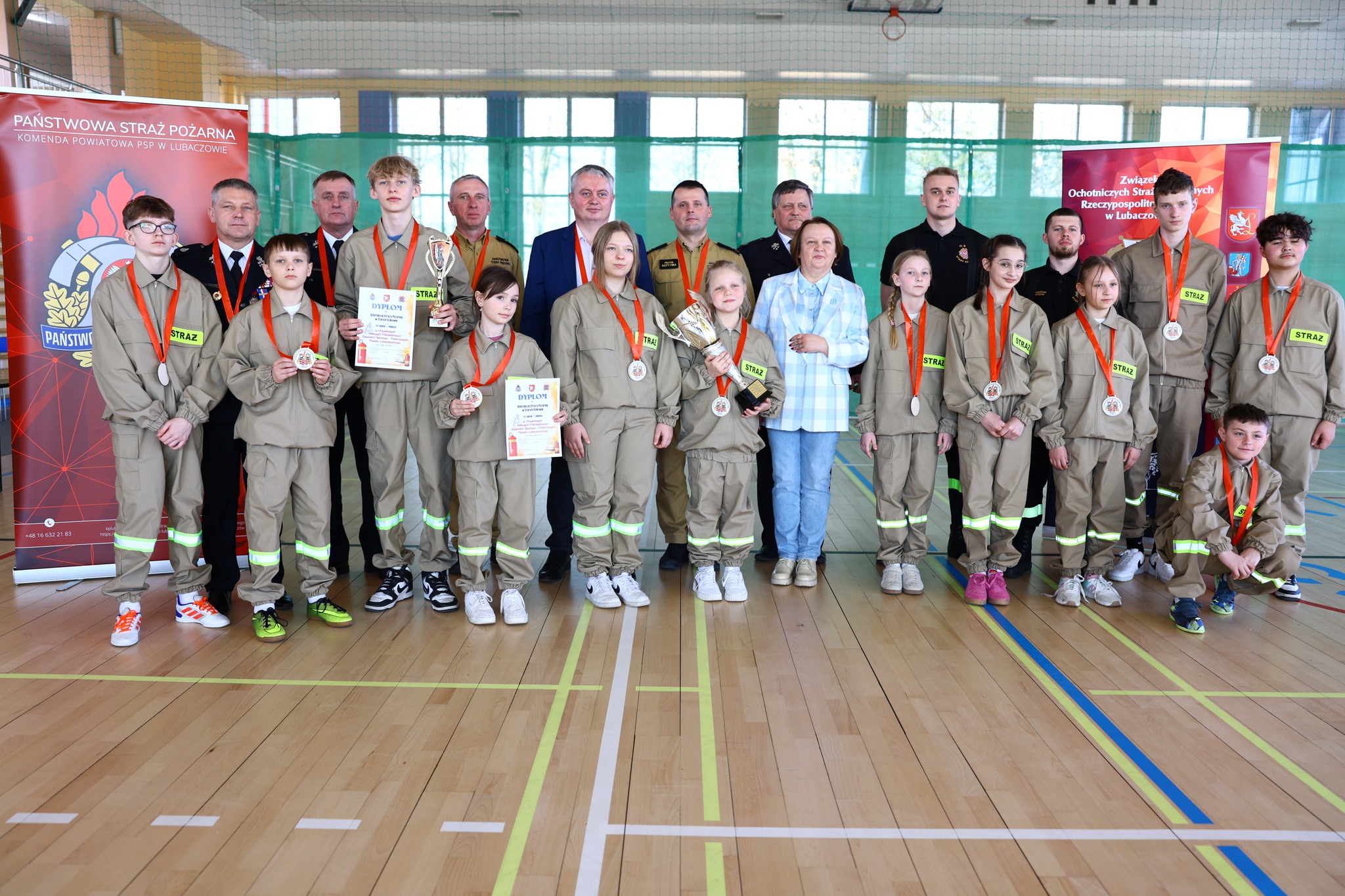 Obraz przedstawiający Młodzi strażacy rywalizowali w Lubaczowie. Za nami zawody sportowo-pożarnicze