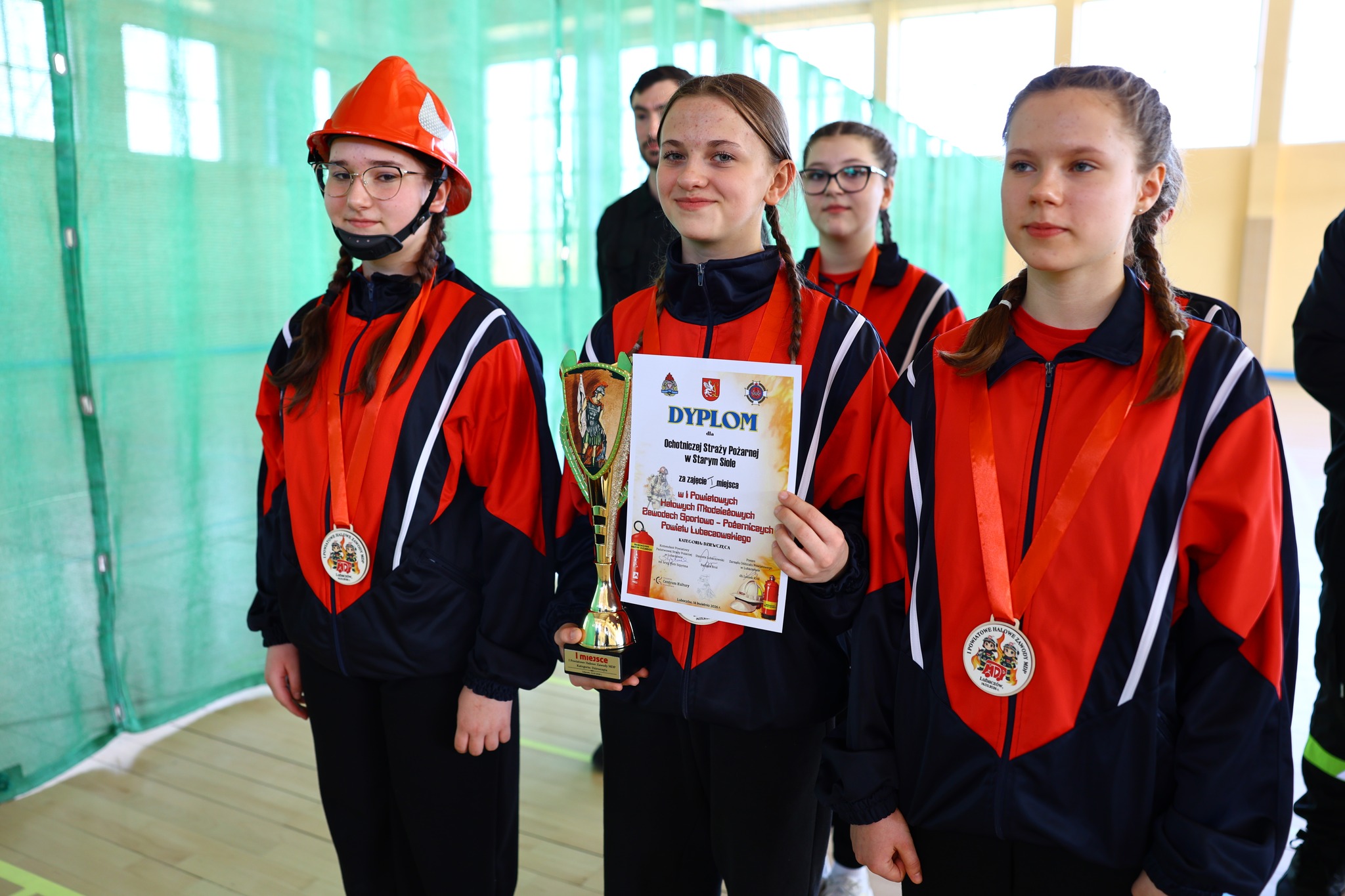 Obraz przedstawiający Młodzi strażacy rywalizowali w Lubaczowie. Za nami zawody sportowo-pożarnicze