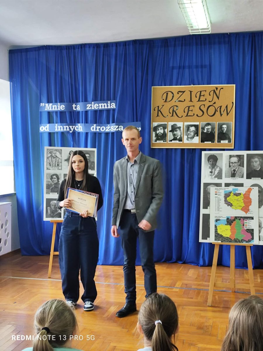 Obraz przedstawiający Gmina Lubaczów: Uczniowie rywalizowali w konkursie wiedzy o Kresach