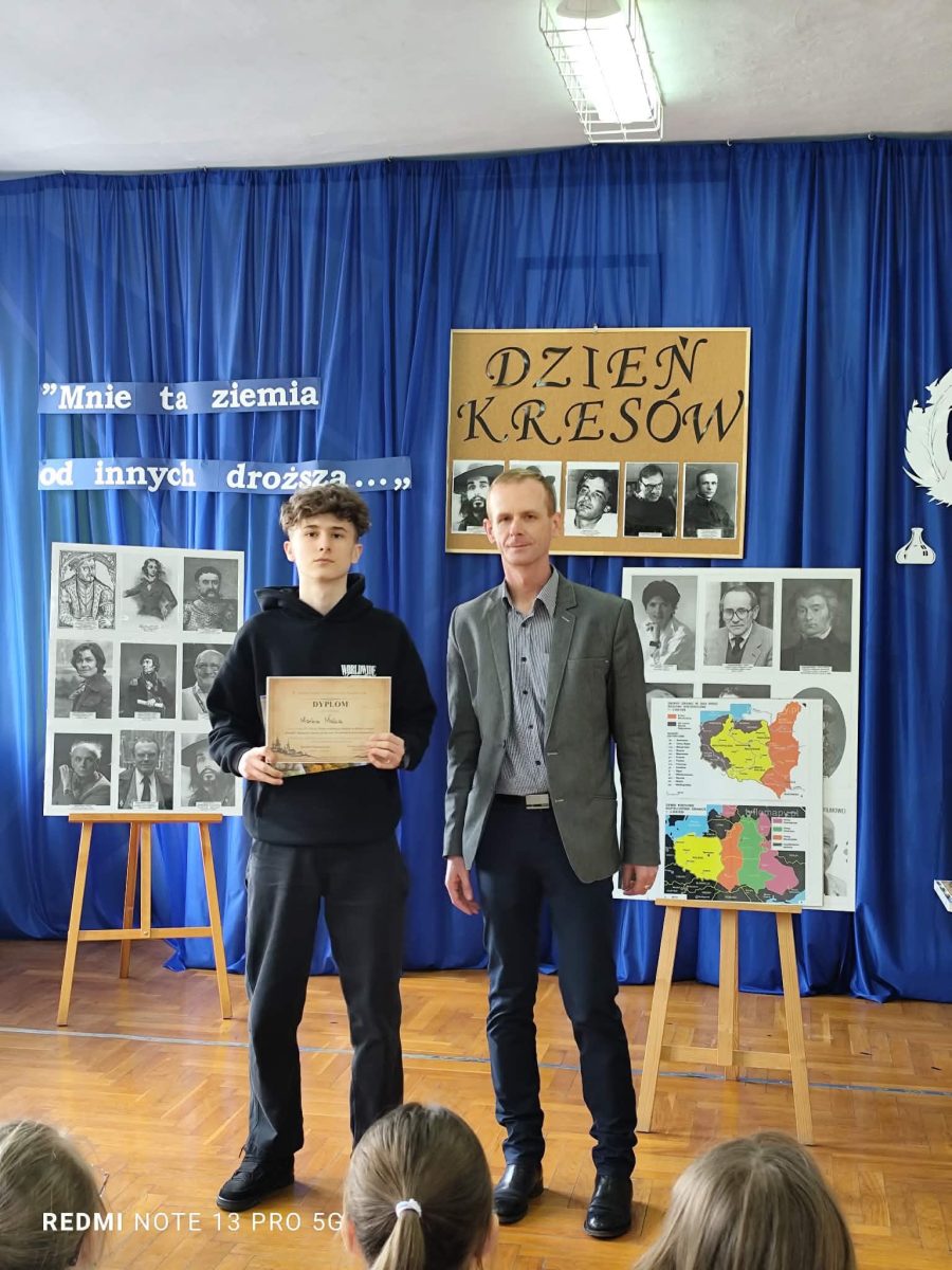 Obraz przedstawiający Gmina Lubaczów: Uczniowie rywalizowali w konkursie wiedzy o Kresach