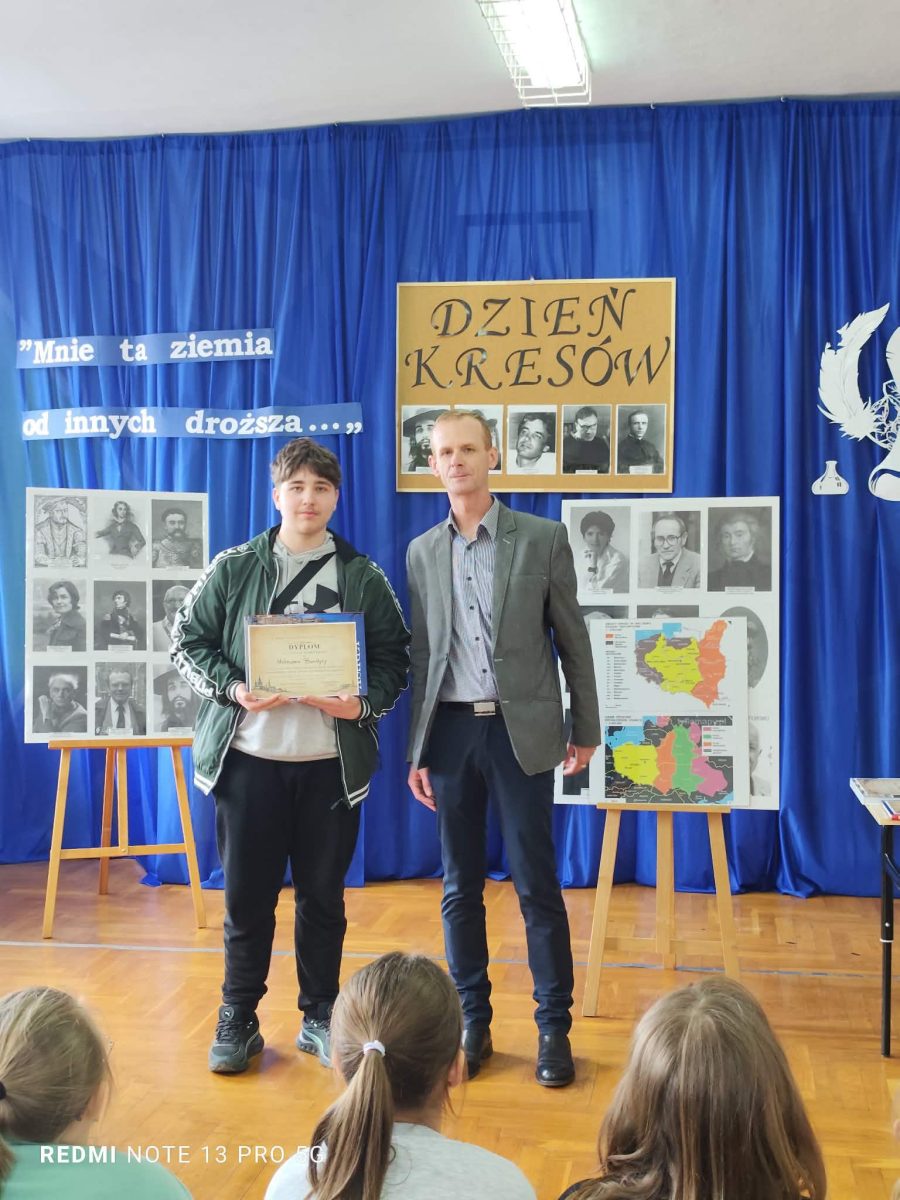 Obraz przedstawiający Gmina Lubaczów: Uczniowie rywalizowali w konkursie wiedzy o Kresach