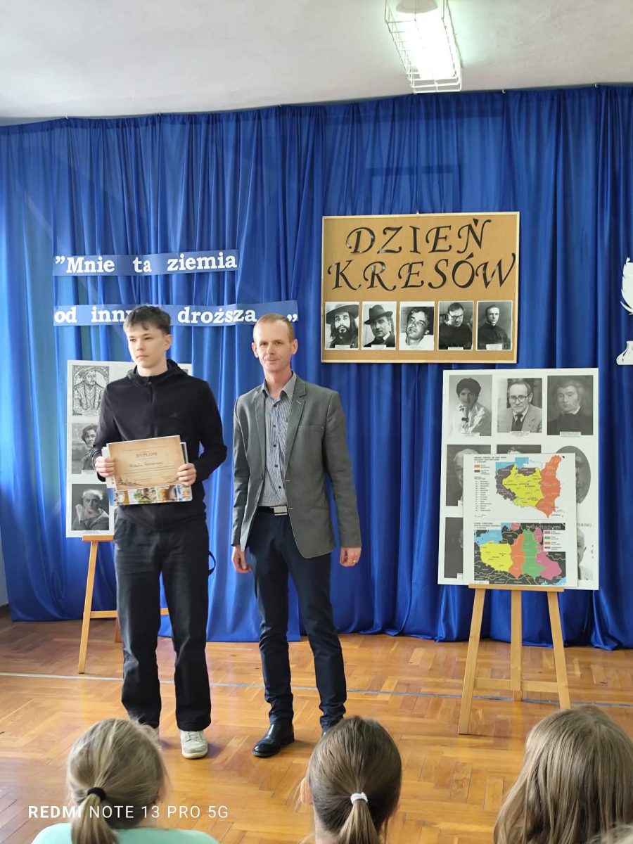 Obraz przedstawiający Gmina Lubaczów: Uczniowie rywalizowali w konkursie wiedzy o Kresach