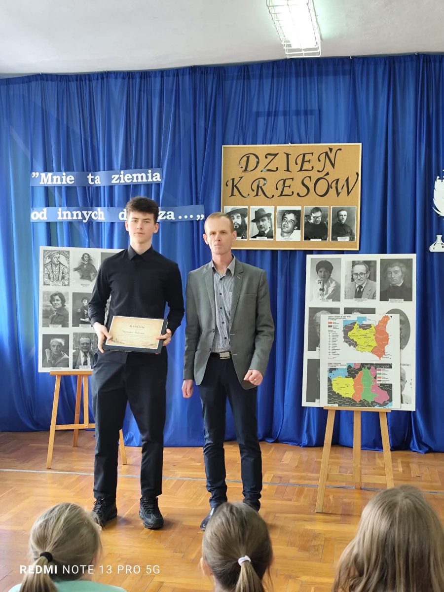 Obraz przedstawiający Gmina Lubaczów: Uczniowie rywalizowali w konkursie wiedzy o Kresach