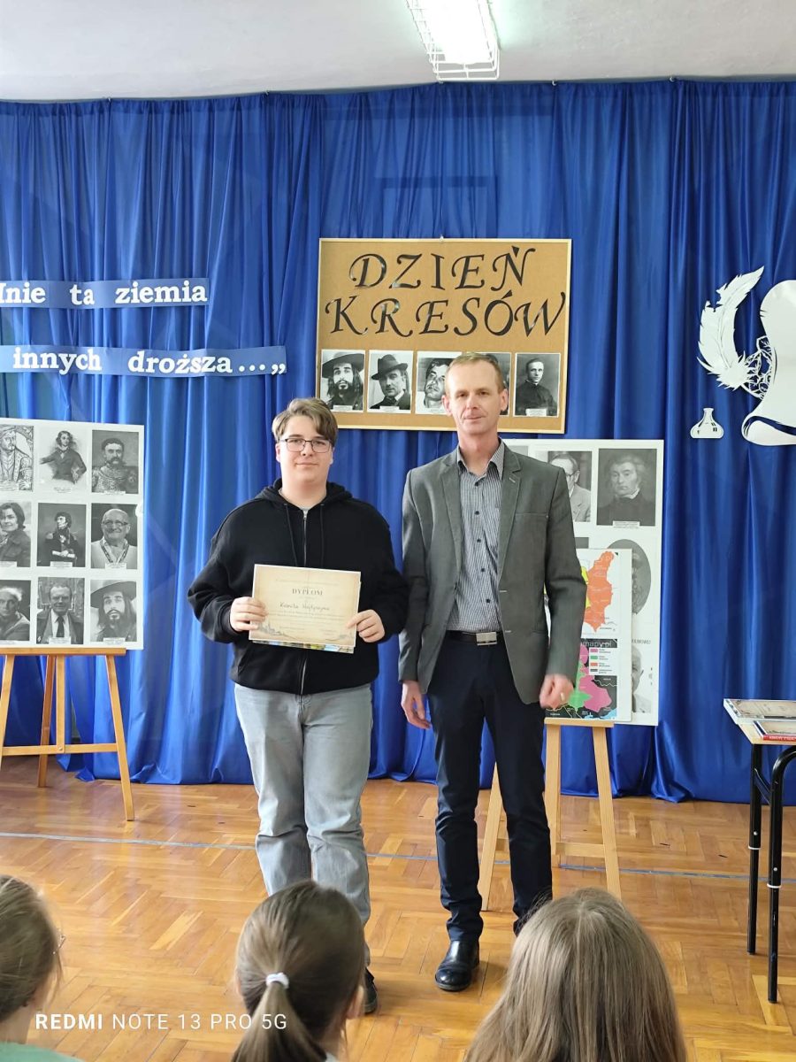 Obraz przedstawiający Gmina Lubaczów: Uczniowie rywalizowali w konkursie wiedzy o Kresach