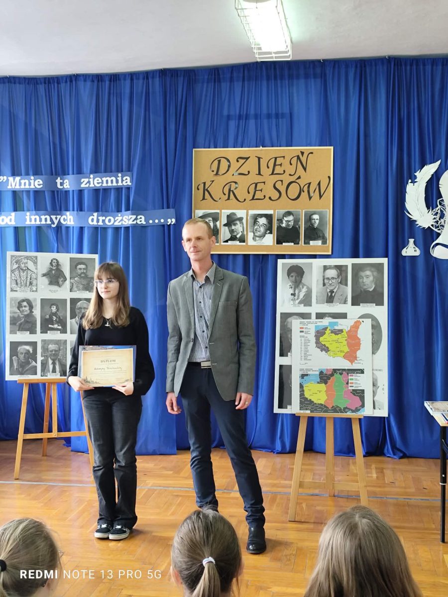 Obraz przedstawiający Gmina Lubaczów: Uczniowie rywalizowali w konkursie wiedzy o Kresach