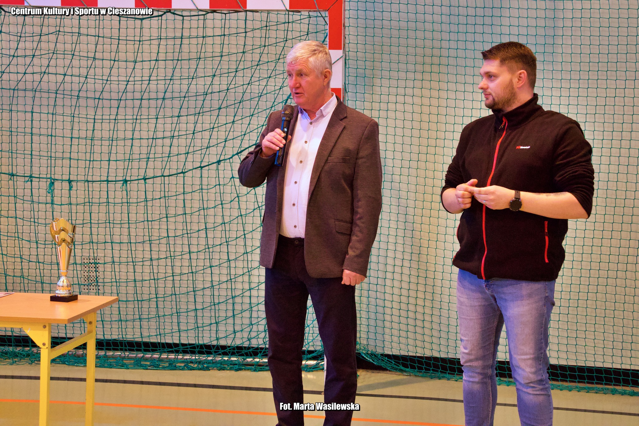 Obraz przedstawiający Siatkarskie emocje w Cieszanowie. Znamy zwycięzców XXXII Memoriału im. Stanisława Mazurka