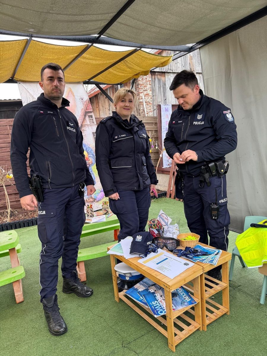 Obraz przedstawiający Wielkanocne pomaganie w Ekomaluchach. Kiermasz dla Michalinki zakończony sukcesem