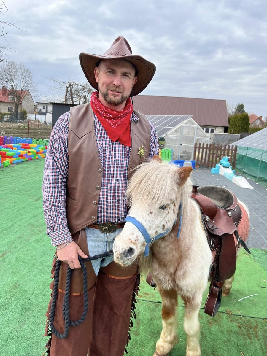 Obraz przedstawiający Wielkanocne pomaganie w Ekomaluchach. Kiermasz dla Michalinki zakończony sukcesem