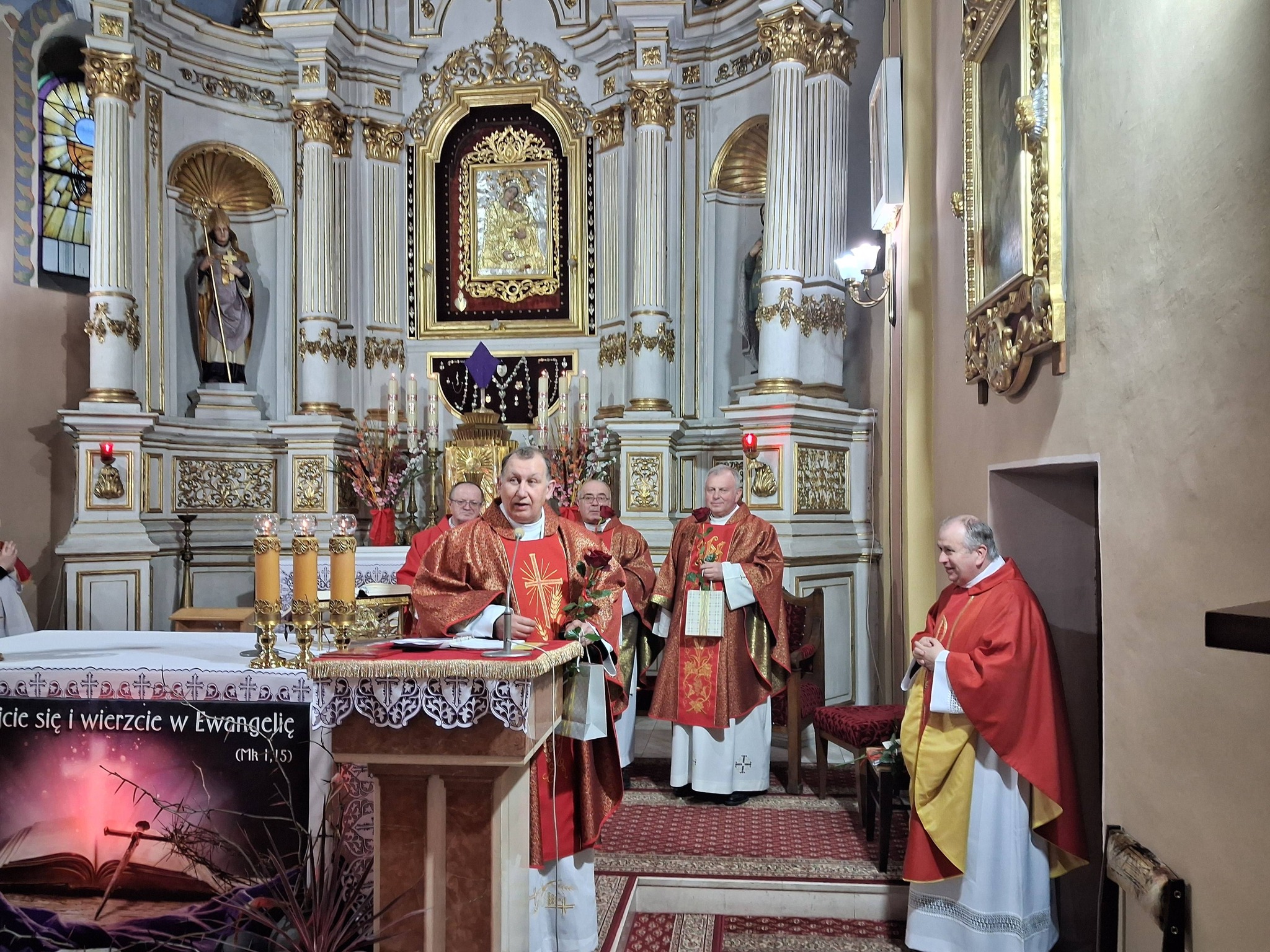 Obraz przedstawiający Jubileusz 35-lecia kapłaństwa ks. Stanisława Solilaka