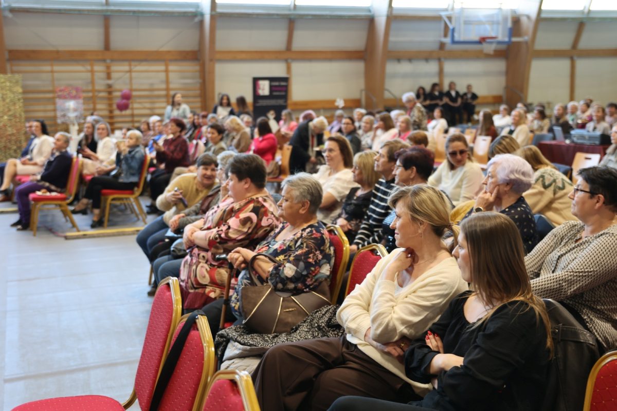 Obraz przedstawiający Udany Wieczór Kobiet w Oleszycach [FOTORELACJA]