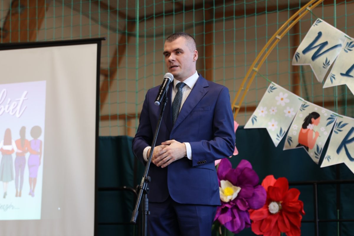 Obraz przedstawiający Udany Wieczór Kobiet w Oleszycach [FOTORELACJA]