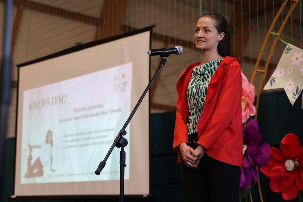 Obraz przedstawiający Udany Wieczór Kobiet w Oleszycach [FOTORELACJA]