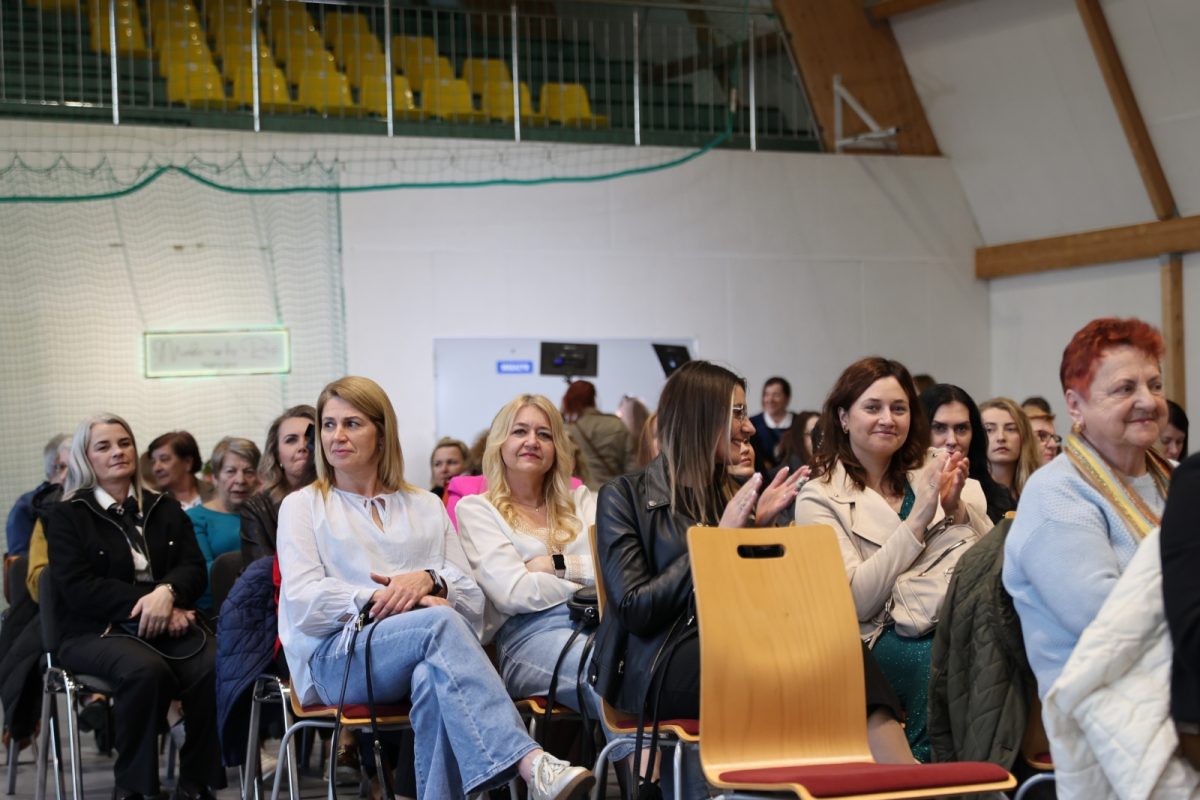 Obraz przedstawiający Udany Wieczór Kobiet w Oleszycach [FOTORELACJA]
