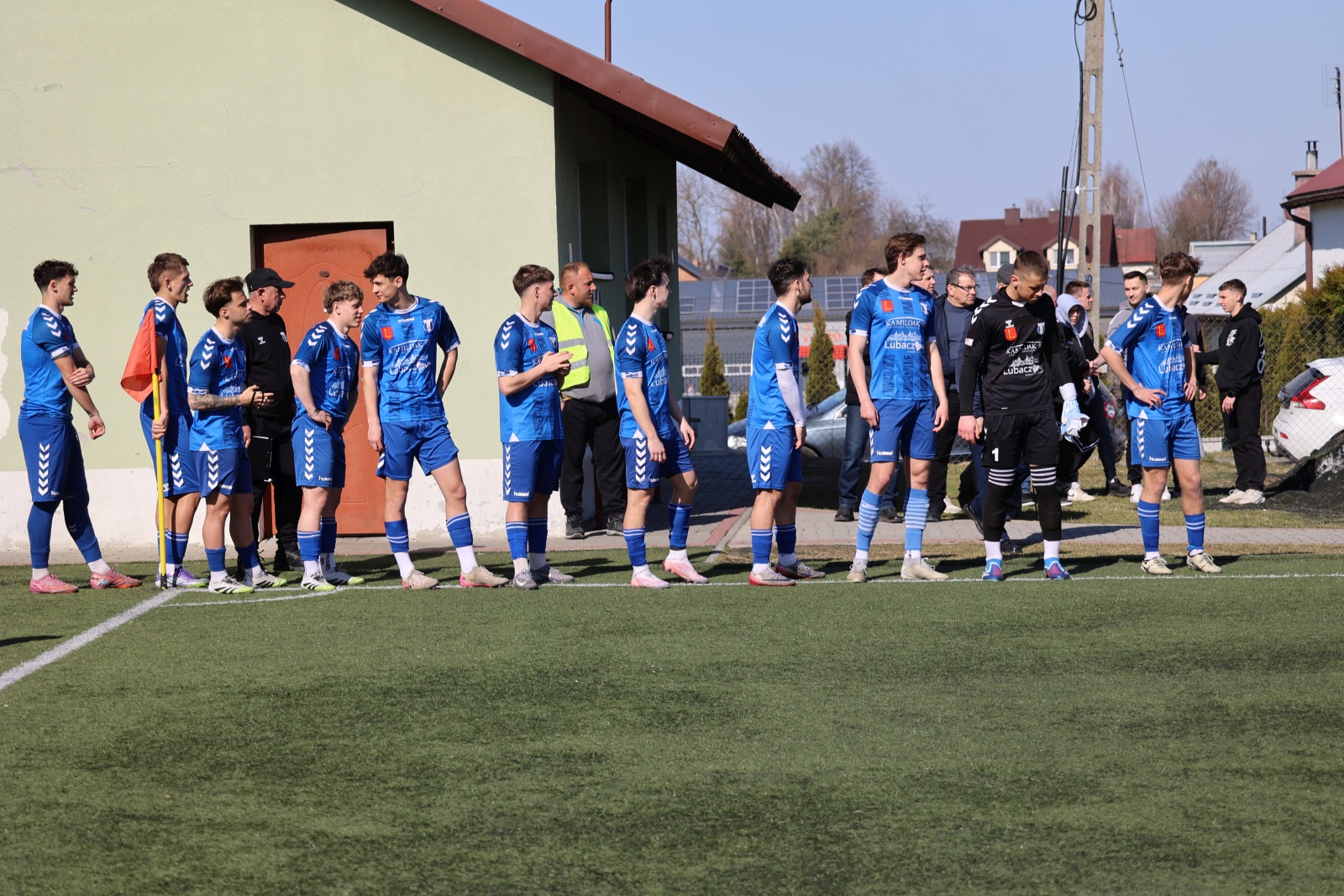 Obraz przedstawiający Klasa okręgowa: Dominacja lidera z Lubaczowa w derbach powiatu [ZDJĘCIA]