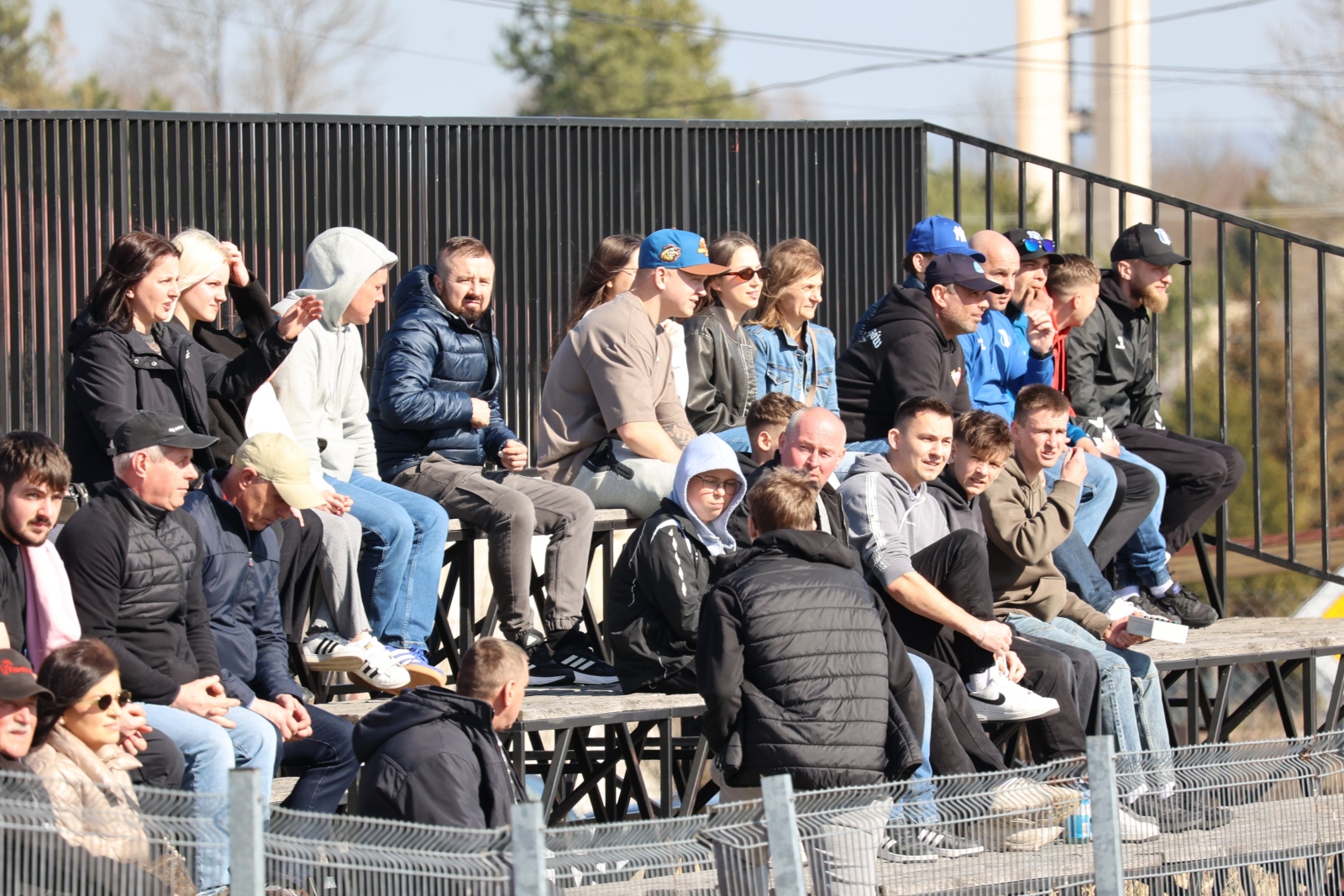 Obraz przedstawiający Klasa okręgowa: Dominacja lidera z Lubaczowa w derbach powiatu [ZDJĘCIA]