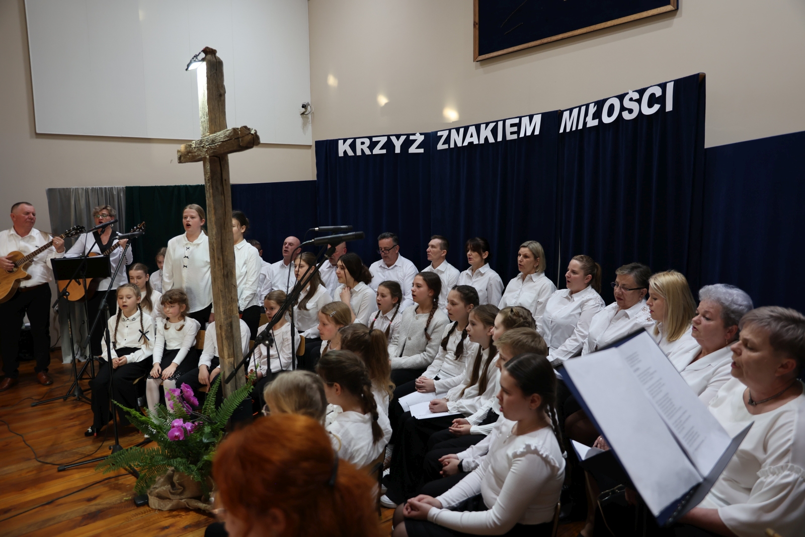 Obraz przedstawiający Zaduma wielkopostna w Krowicy Samej [ZDJĘCIA]