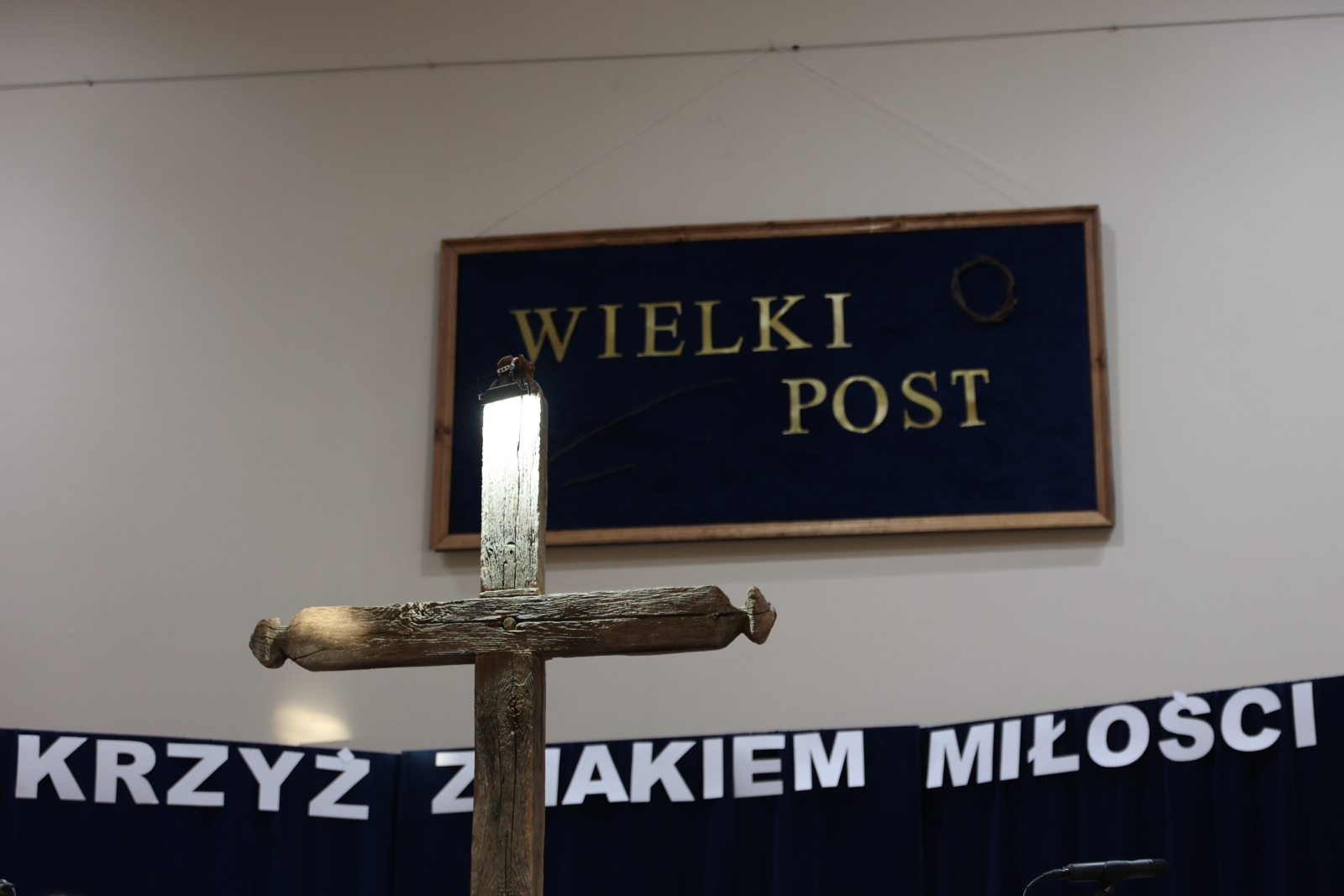 Obraz przedstawiający Zaduma wielkopostna w Krowicy Samej [ZDJĘCIA]