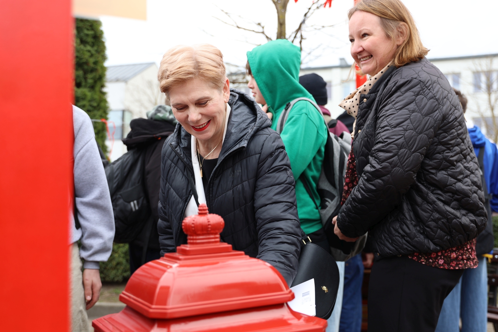 Obraz przedstawiający Na rynku w Oleszycach stanęła instalacja Echo Miasta [ZDJĘCIA]