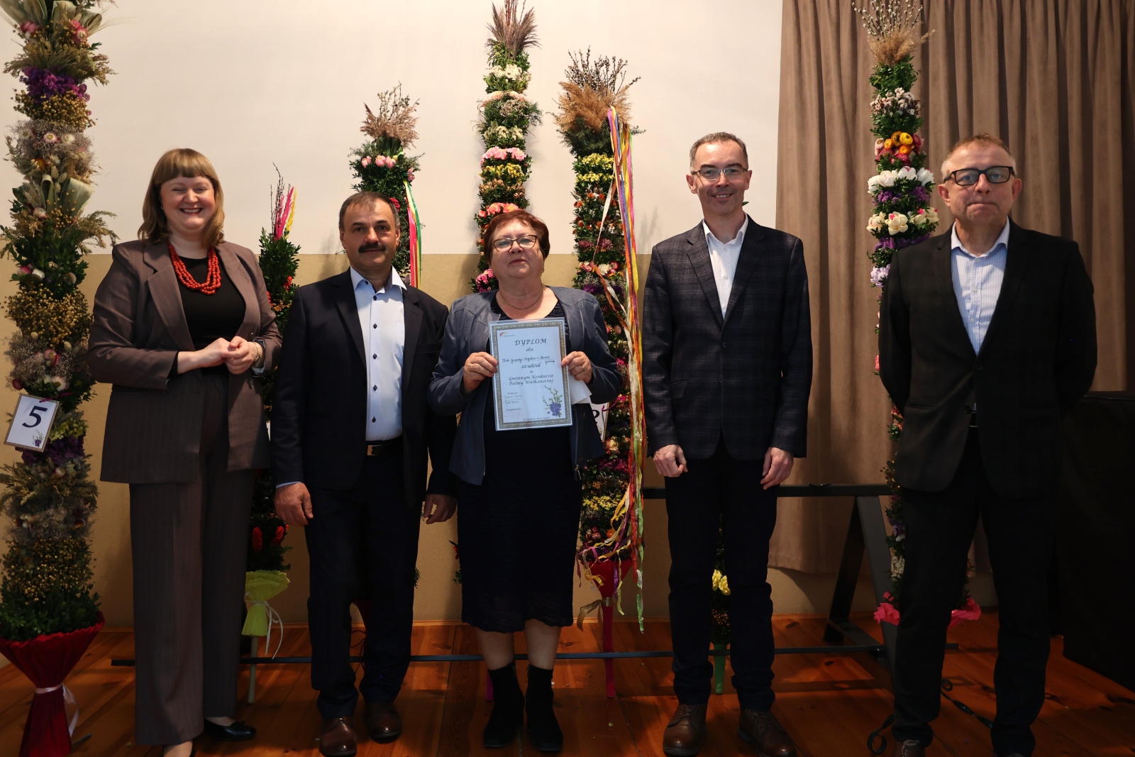 Obraz przedstawiający Znamy laureatów konkursu na "Najpiękniejszą Palmę Wielkanocną" w Gminie Lubaczów