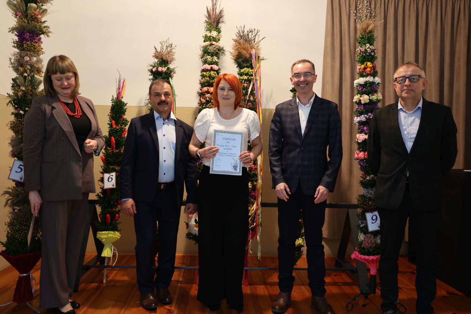 Obraz przedstawiający Znamy laureatów konkursu na "Najpiękniejszą Palmę Wielkanocną" w Gminie Lubaczów