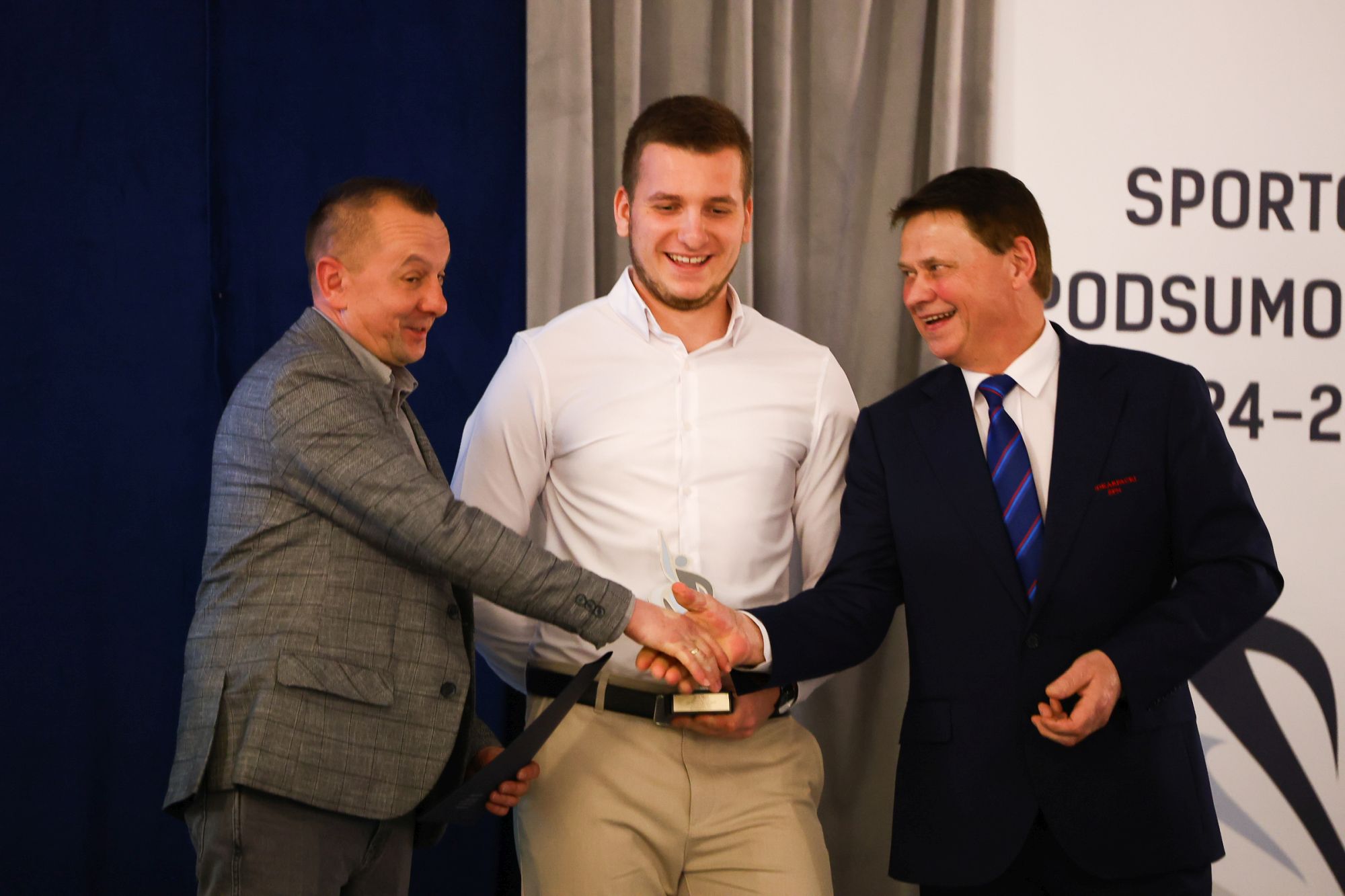 Obraz przedstawiający Gala pełna mistrzów i talentów w Gminie Lubaczów [ZDJĘCIA]