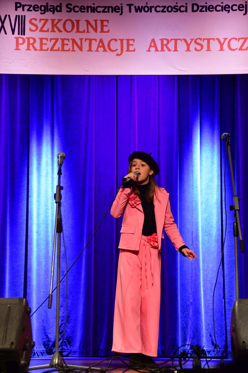 Obraz przedstawiający Znamy zwycięzców powiatowych eliminacji Szkolnych Prezentacji Artystycznych [ZDJĘCIA]