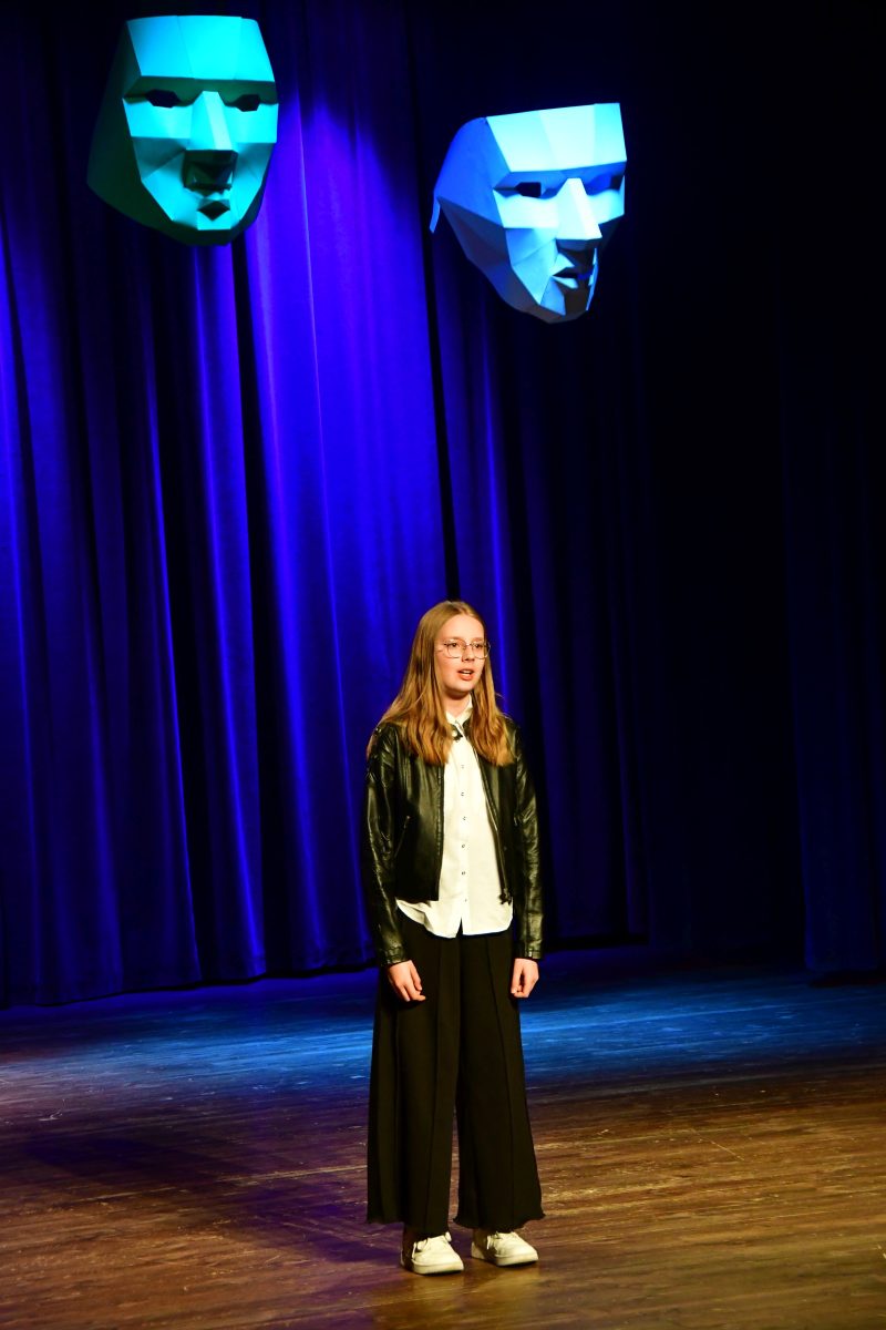 Obraz przedstawiający Wyłoniono najlepszych recytatorów w powiecie. Za nami konkurs "Życie to nie teatr"