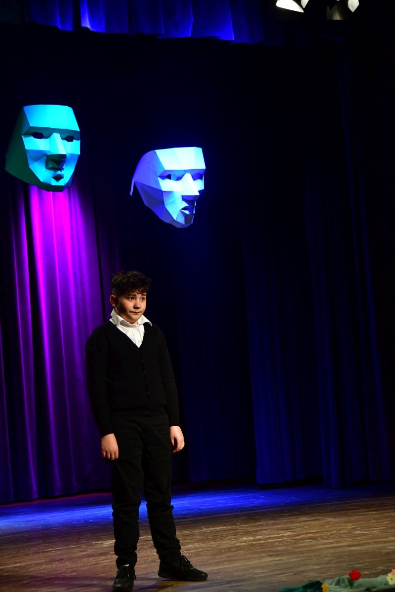 Obraz przedstawiający Wyłoniono najlepszych recytatorów w powiecie. Za nami konkurs "Życie to nie teatr"