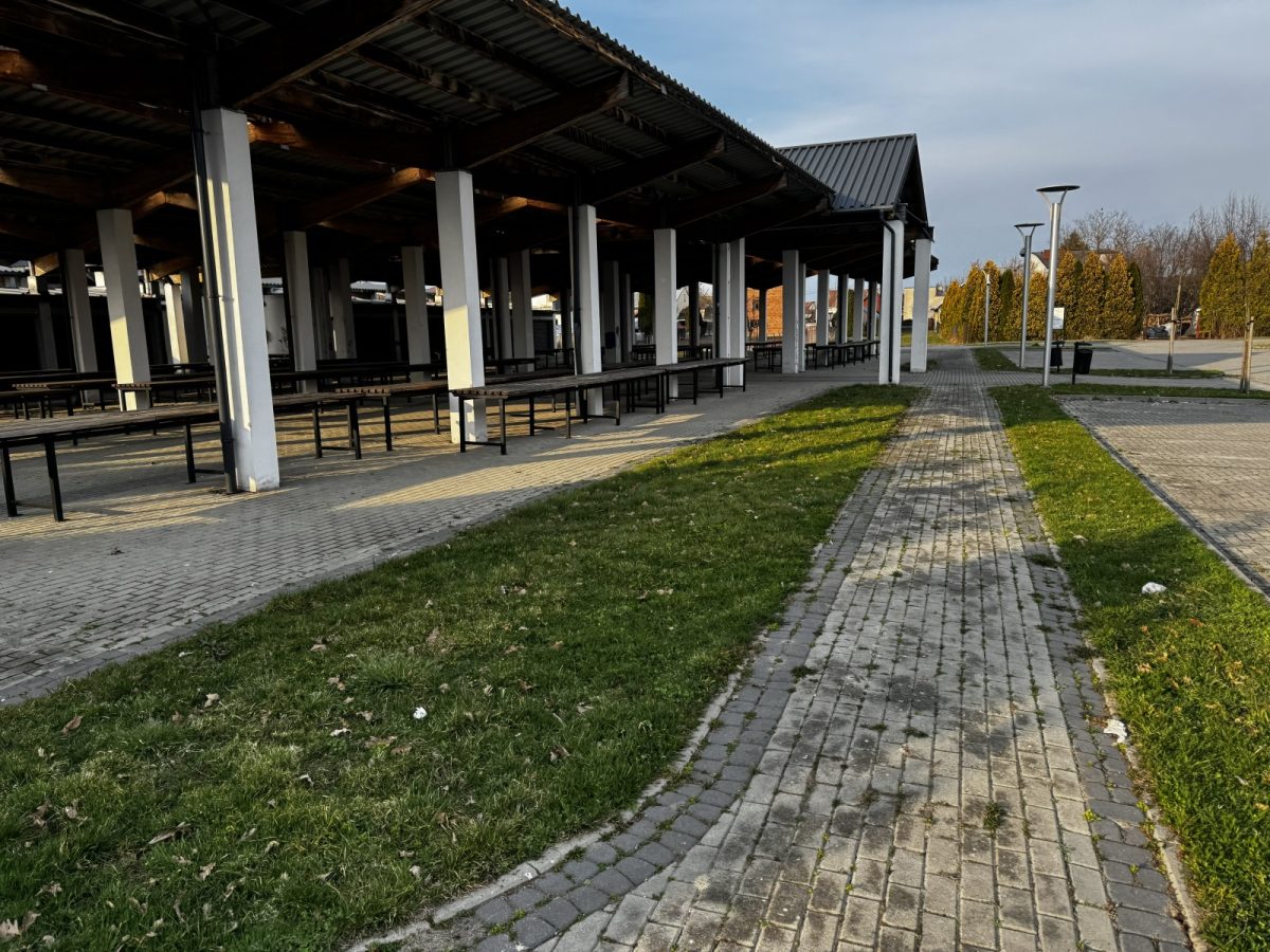 Obraz przedstawiający Lubaczów: Stracone miliony w Miejskim Targowisku, radny alarmuje