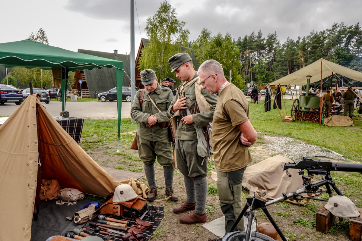 Obraz przedstawiający CieSzaniec: Święto pasjonatów historii w tym roku także w Cieszanowie