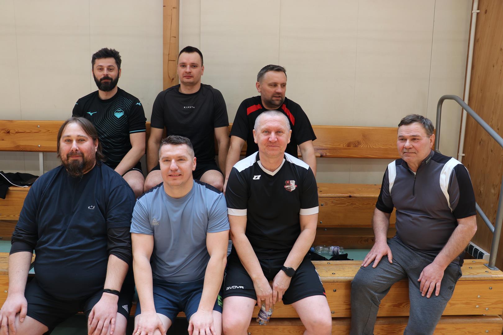 Obraz przedstawiający Lech Oleszyce triumfuje w XIV Turnieju o Puchar Burmistrza