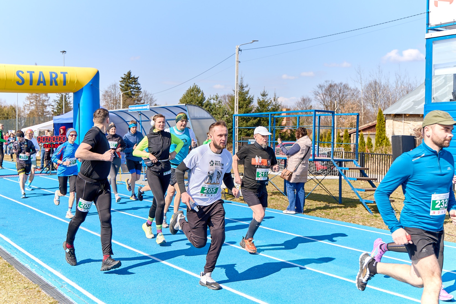 Obraz przedstawiający Wiosenny start w Horyńcu-Zdroju. Za nami VII Bieg i Nordic Walking "Szukamy Bociana"